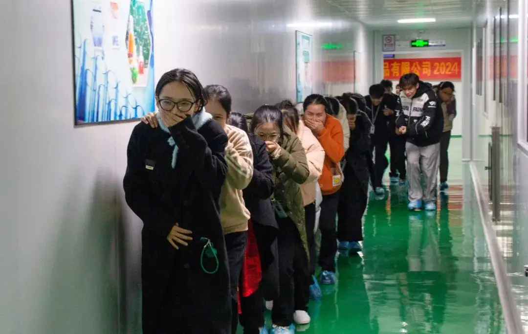 強(qiáng)化消防意識(shí)，筑牢安全防線--天緣綠冬季消防安全培訓(xùn)及應(yīng)急演練